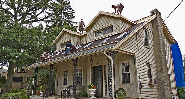 Quick and Trustworthy Emergency Roof Repair Services in Sawyerwood, OH